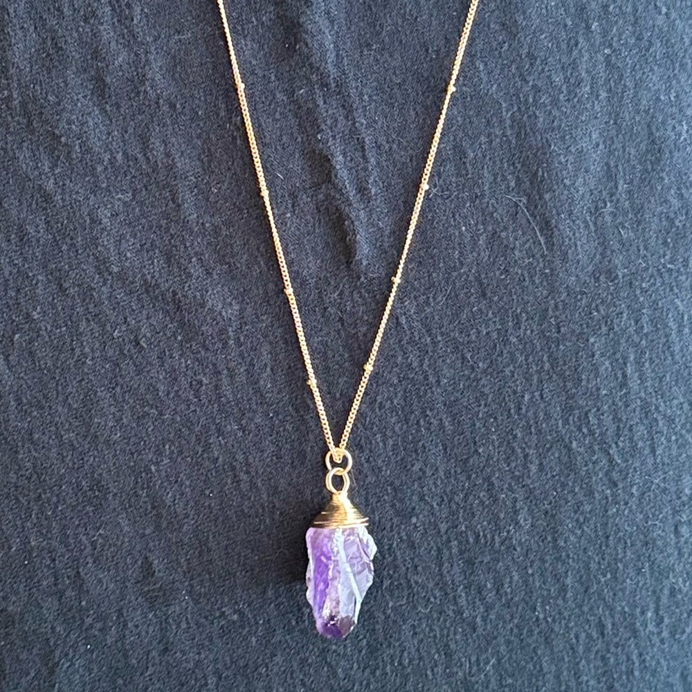 Elegant Gold Necklace